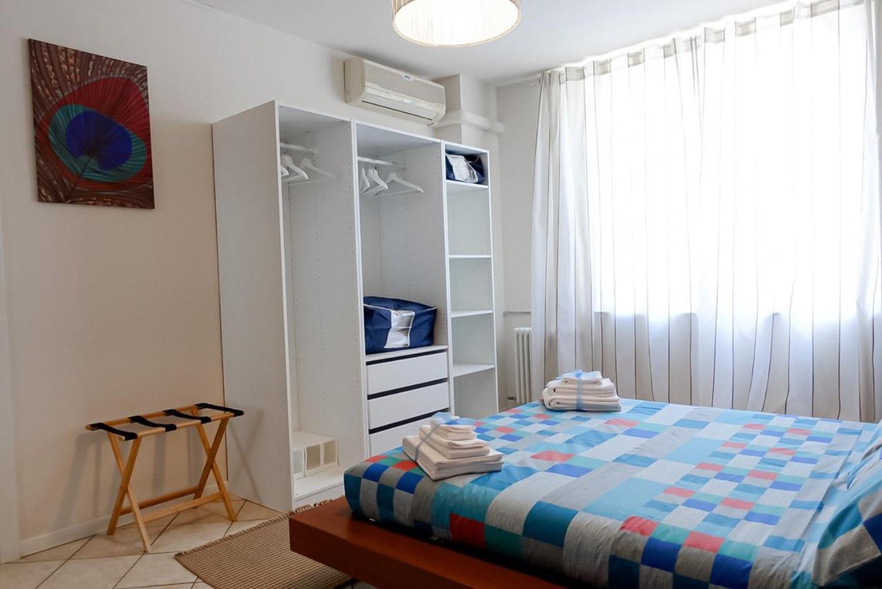 Garda Holiday Home Desenzano del Garda Esterno foto