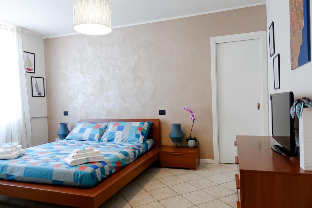 Garda Holiday Home Desenzano del Garda Esterno foto